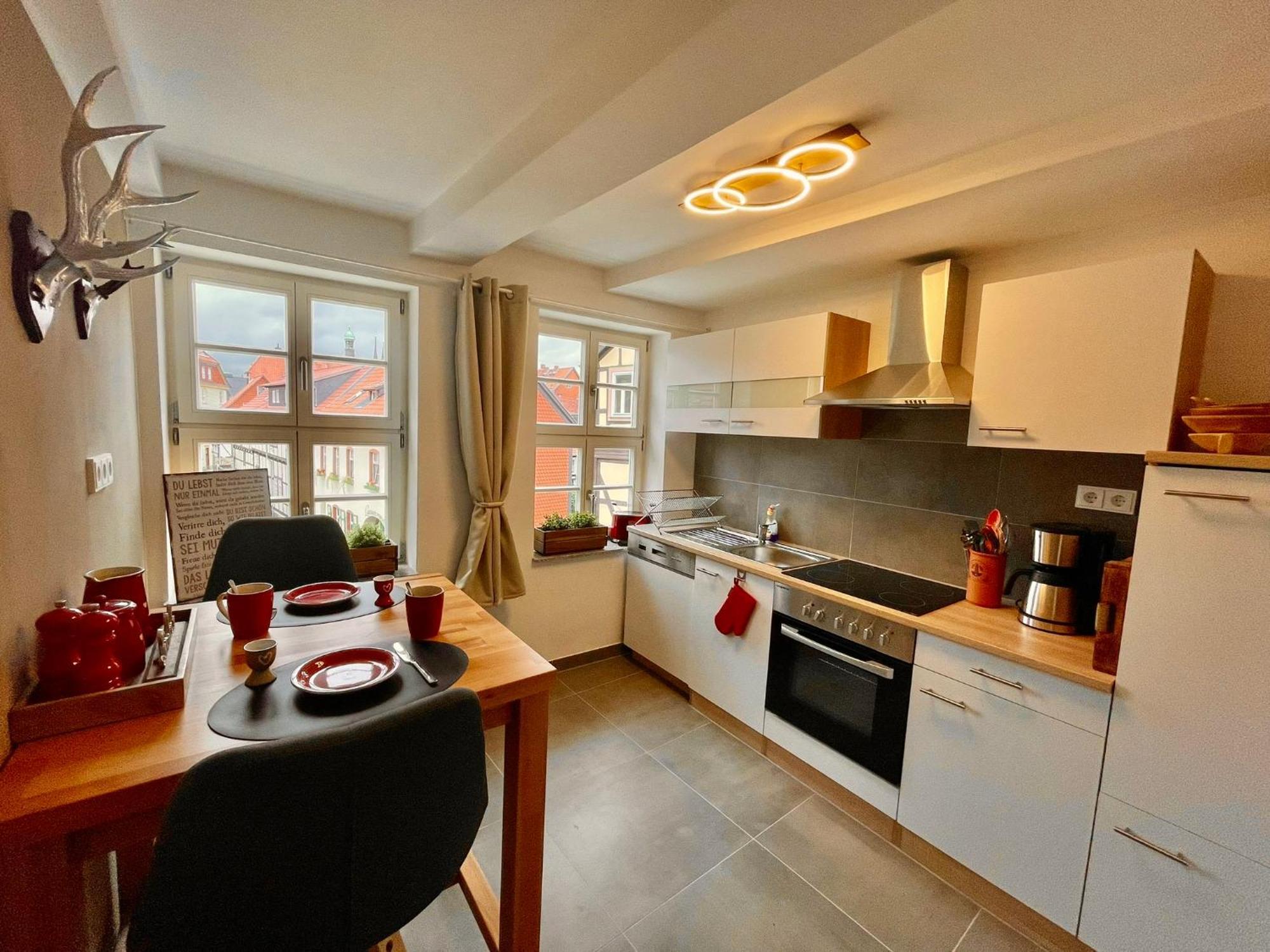 Homelikestay: Ferienwohnungen - Wernigerode - Wlan - Bestlage - Liebevolle Einrichtung Екстериор снимка
